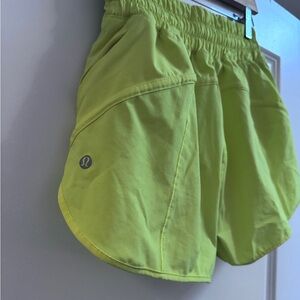 Lululemon Track That High-Rise Lined Short 3” Size 4- Like New Condition